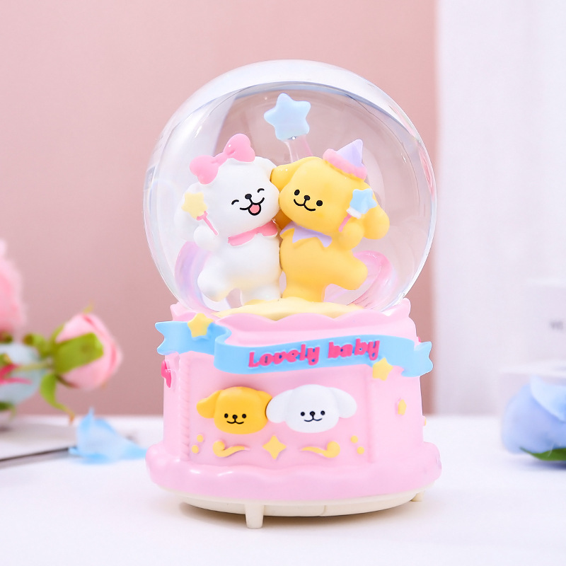 Caja de música de bola de cristal de Kapibala ingenua y linda, adornos de escritorio luminosos, nieve que cae, regalo de cumpleaños para estudiantes y niños