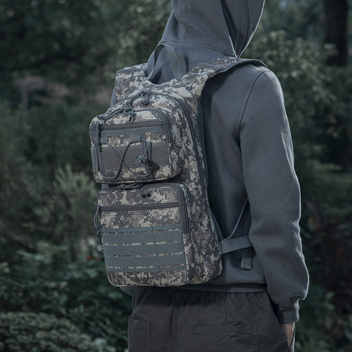 Outdoor riding water bag backpack camouflage multi-functional tactical attack backpack camping mountaineering travel computer bag