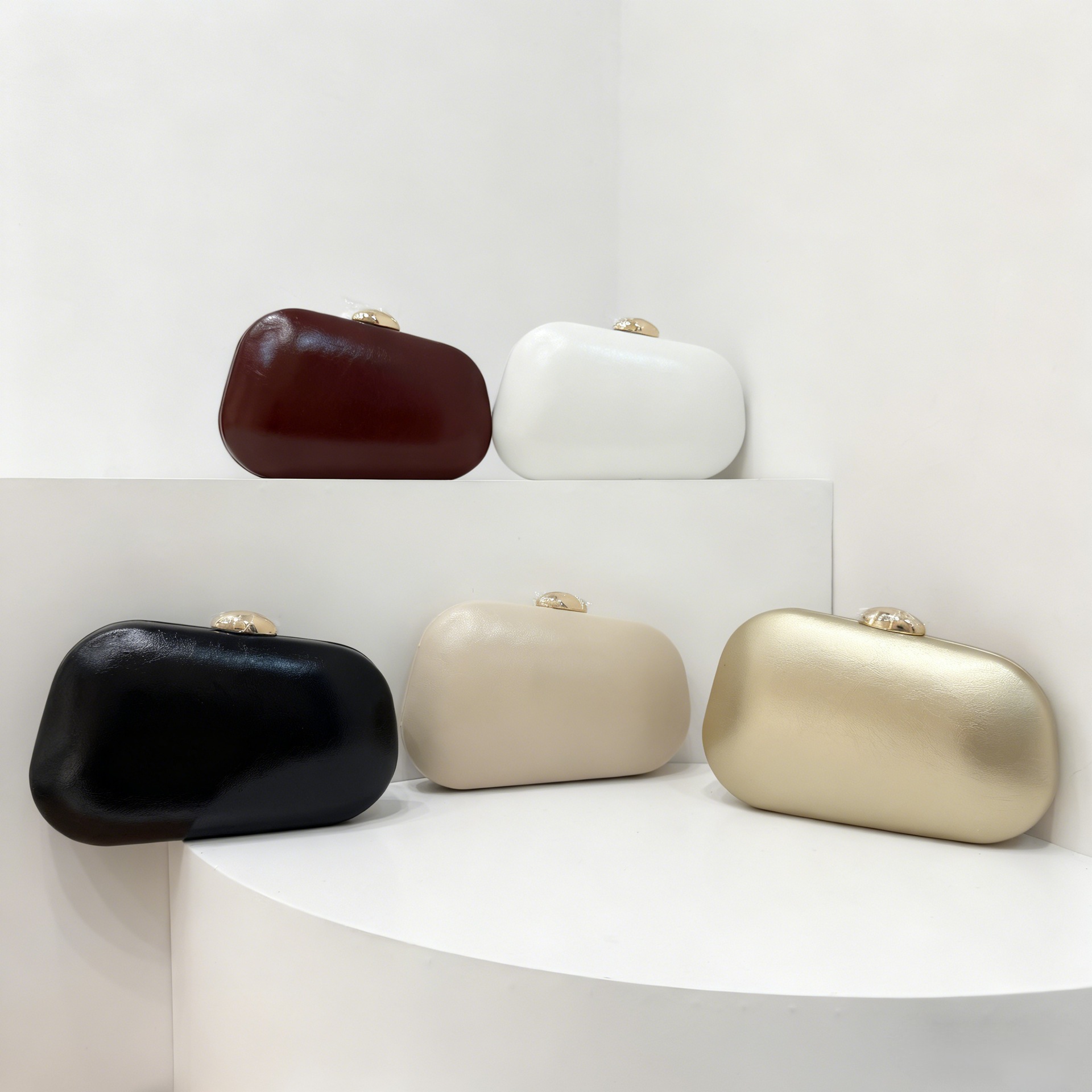 Europa y los Estados Unidos transfronterizos nuevos bolsos de cena de moda PU bolsos de mano de hombro de fiesta personalidad celebridad bolsa de cena