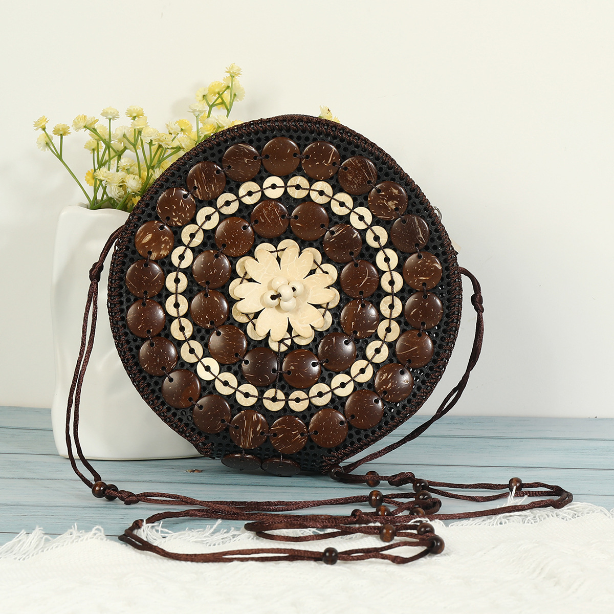 女包椰壳包 女包 江湖小钱包 斜跨包 椰壳包包椰子壳串珠编织包