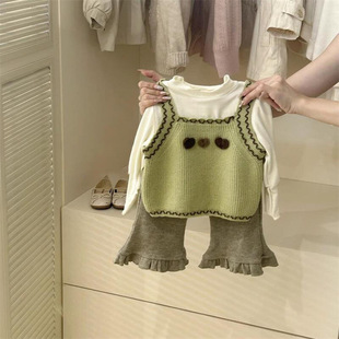 【Little Salty Lemon】Girls' Early Autumn New Heart Strap Vest Matcha Green Lace Pants Baby Spring Fashion Trend