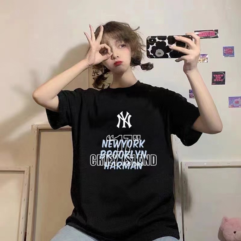 MLB/NY Yankees New Short-sleeved T-shirt Comfortable Breathable Casual Sports Loafed Version