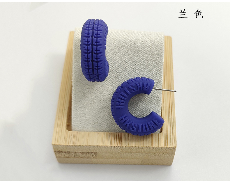 Letter Arylic No Inlaid Earrings display picture 1
