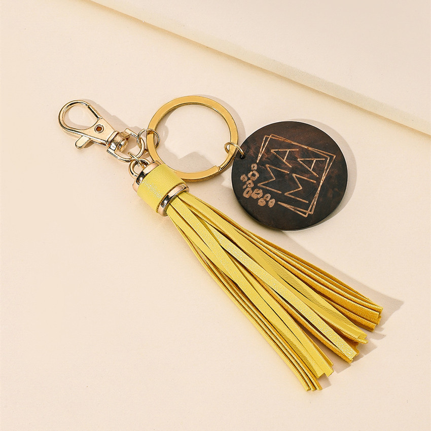 17g Weight Keychain Classification 1 Piece Quantity Casual, Holiday, Daily Occasion Pu Leather Material Mother'S Day Festival Letter, Tassel Pattern Unisex Gender Modern Style Style Modern Style Letter Tassel Pu Leather Mother'S Day Unisex Keychain 13