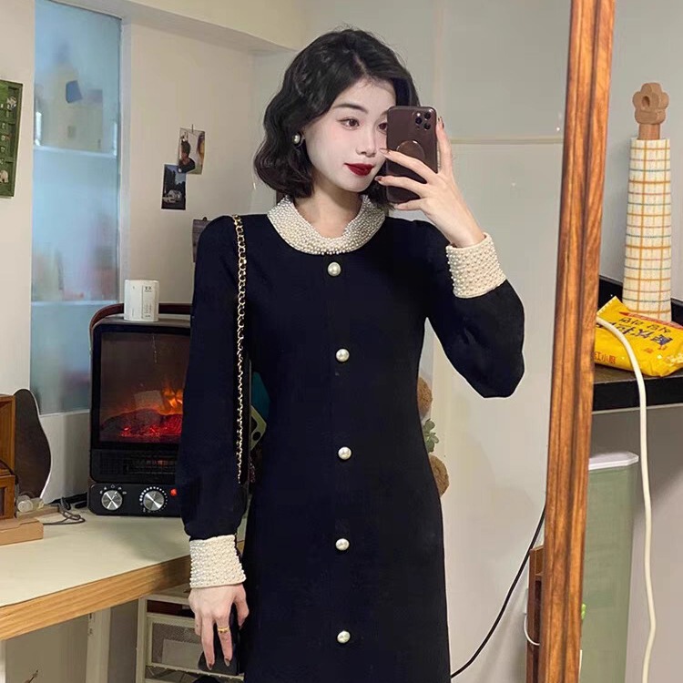 French style small black dress high-end exquisite long sweater bottoming with Hepburn style black knitted dress women's autumn and winter French style small black dress high-end exquisite long sweater bottoming with Hepburn style black knitted dress women's autumn and winter
