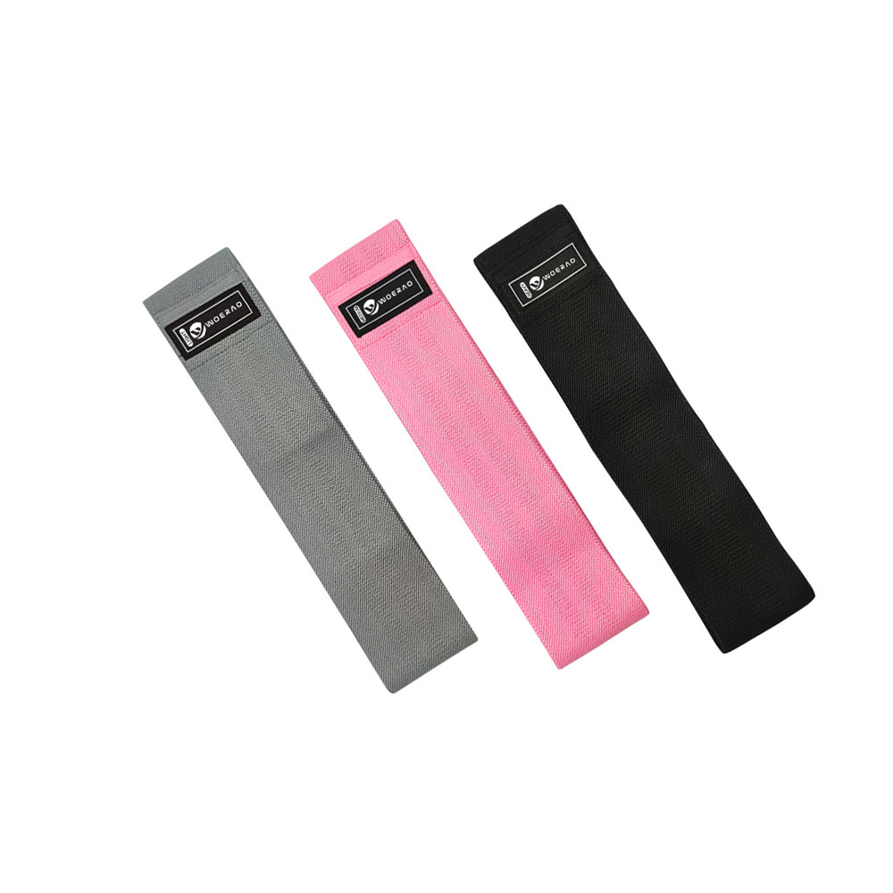 Traje (negro/polvo/gris + bolsa de Red + manual)