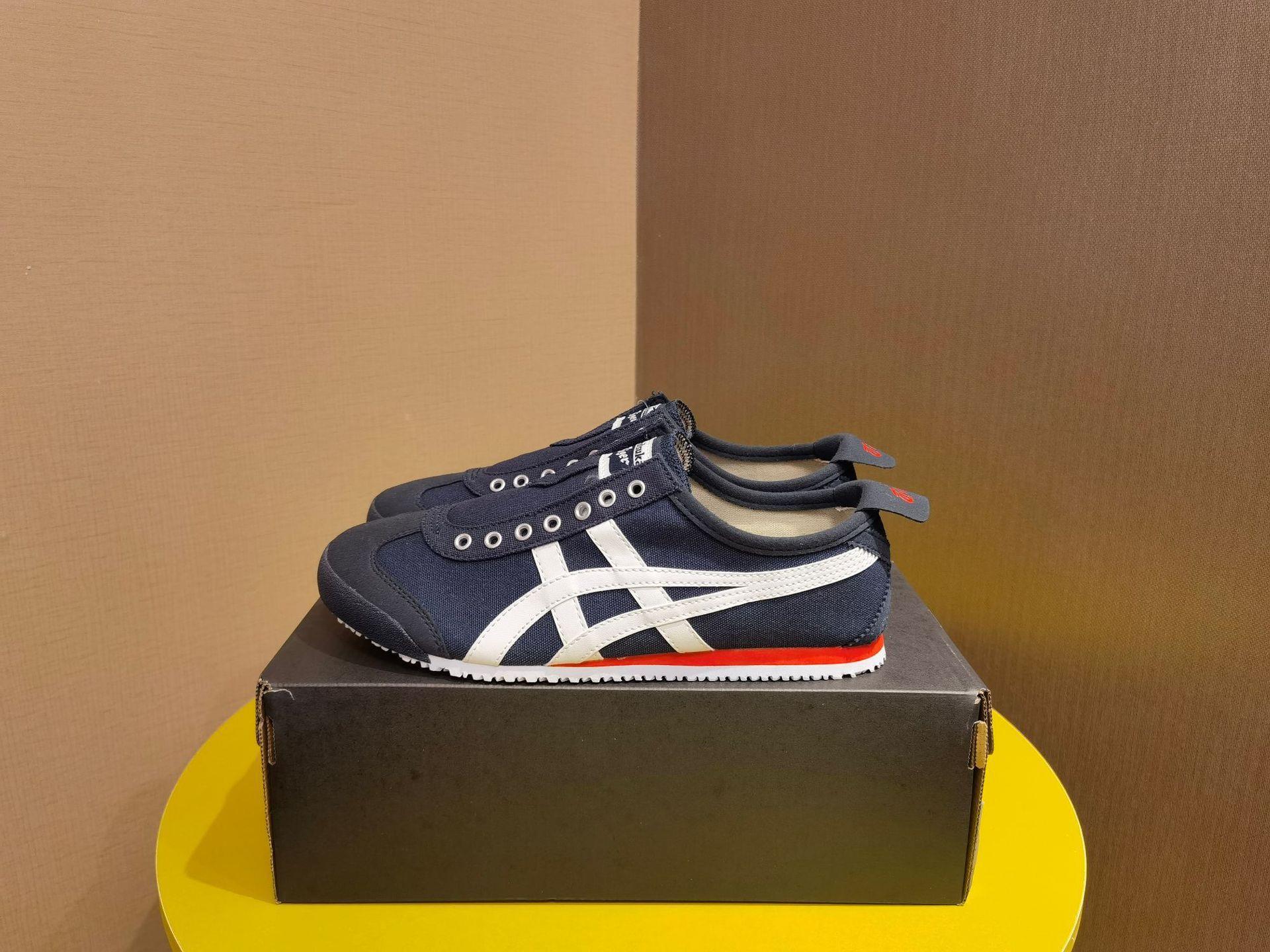 네이비 블루 - 캔버스