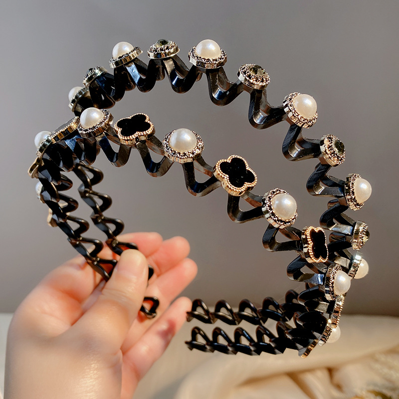 Diadema accesorios para el cabello al por mayor de las mujeres de estilo coreano rhinestone trébol pinza de pelo lindo lavado de cara pelo presionando antideslizante diadema dentada