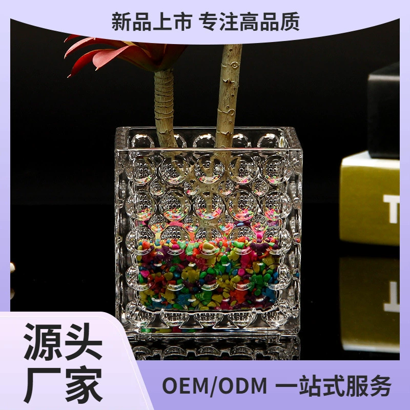 Оптовая продажа готовых бонсай в круглых прозрачных стеклянных квадратных аквариумах с микроландшафтом, подсвечниками и прессованными бусинами, зеленые растения.