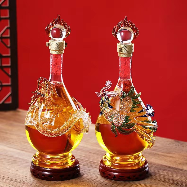 Suministros para banquetes de bodas Dragon and Phoenix Chengxiang Botella de vino de burbujas Botella vacía Botella de vino artesanal de vidrio resistente al calor con alto contenido de borosilicato grueso Caja de regalo