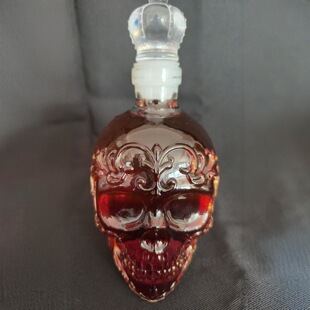 The Sovereign Skull Decanter���t��ʿ�ɾ�ƿ
