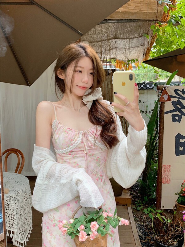 [Spring Flower] Floral Sling Long dress Women's Early Spring New Lace Stitching French Waist Long Dress