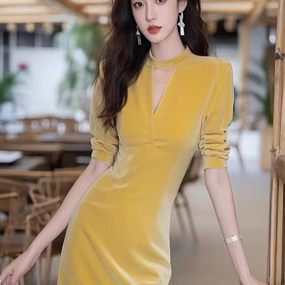 French High-End Annual Party Birthday Party Dress, High-End Elegant and Beautiful Yellow Velvet Dress for Ladies