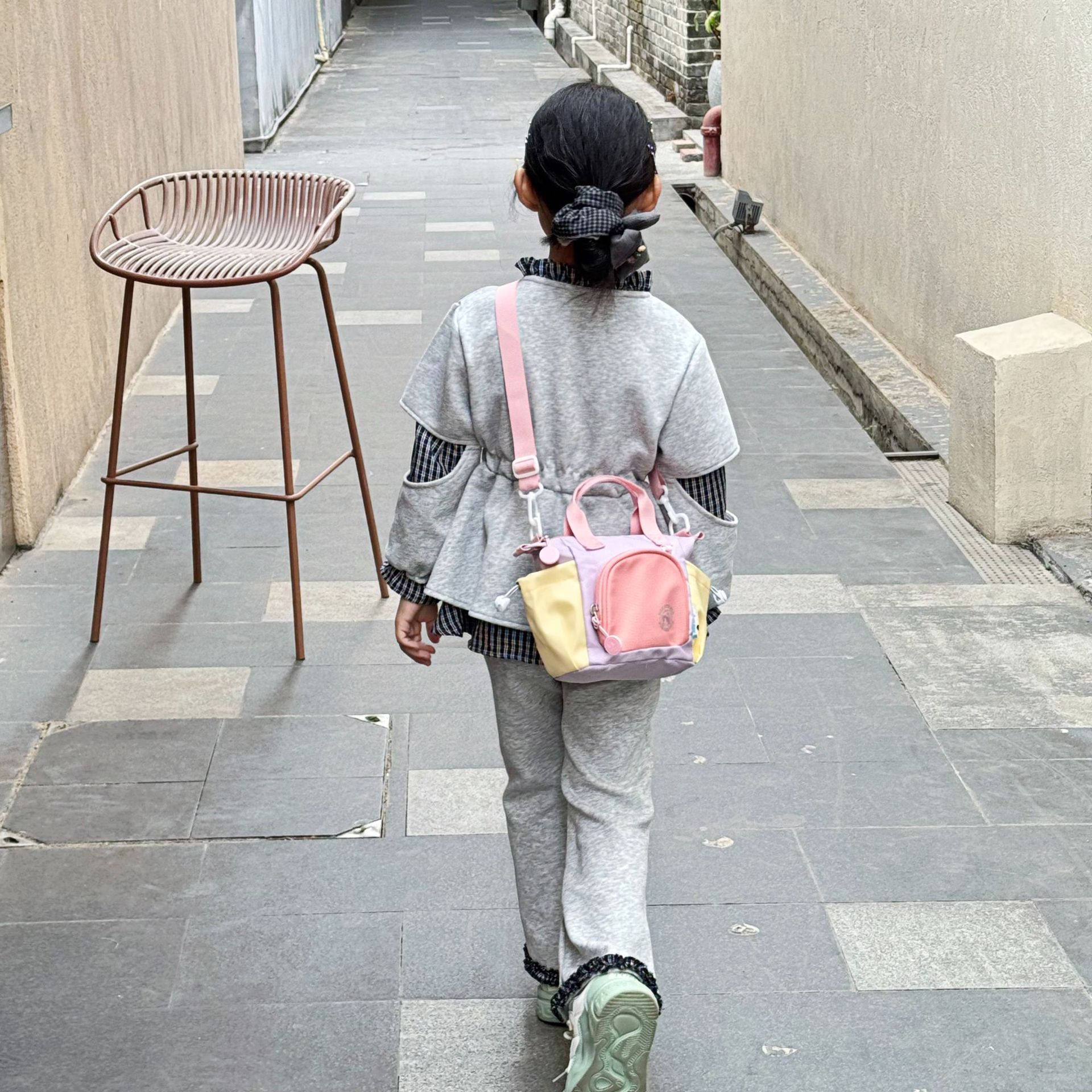 Bolsa de hombro de moda coreana para niños y niñas, bolsas de mano para bebés de color extranjero, 2026 nuevas bolsas de niños transfronterizas