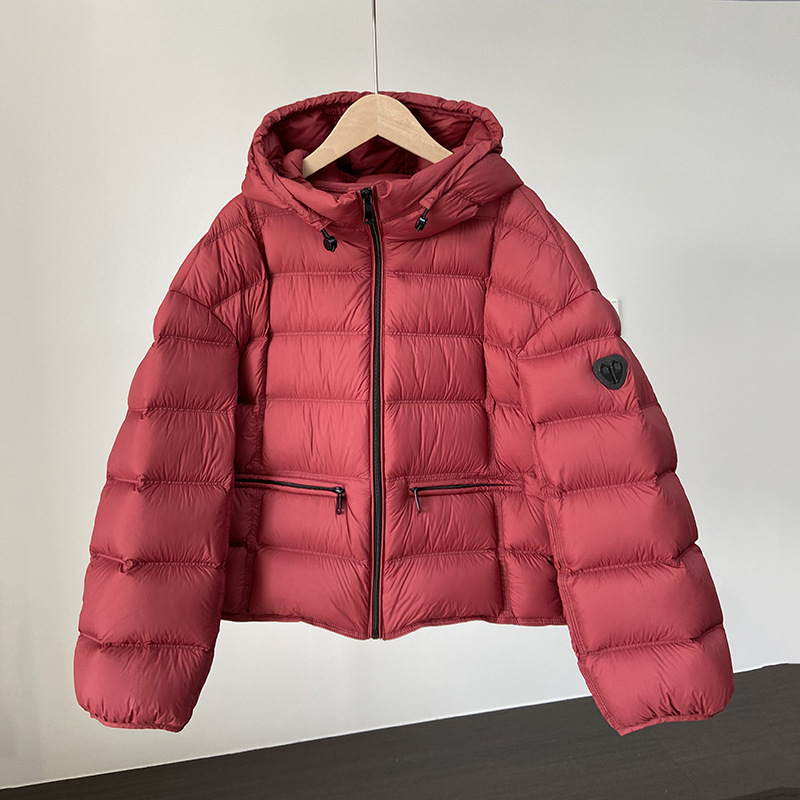 2026 Off-Season New Thickened Hooded down Jacket for Women, Short Korean Style Loose Casual 90% White Duck down Puffer Jacket 2026 Off-Season New Thickened Hooded down Jacket for Women, Short Korean Style Loose Casual 90% White Duck down Puffer Jacket