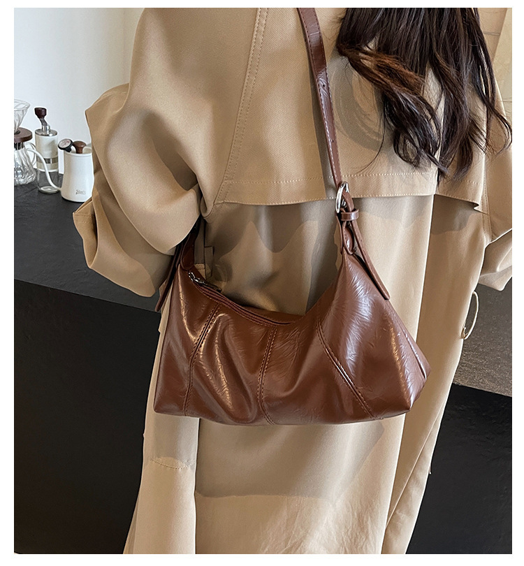 Sac à bandoulière tendance pour femmes sous les aisselles 2024, nouvelle version coréenne à la mode, simple, grande capacité, pour le travail et les déplacements_voghion.com