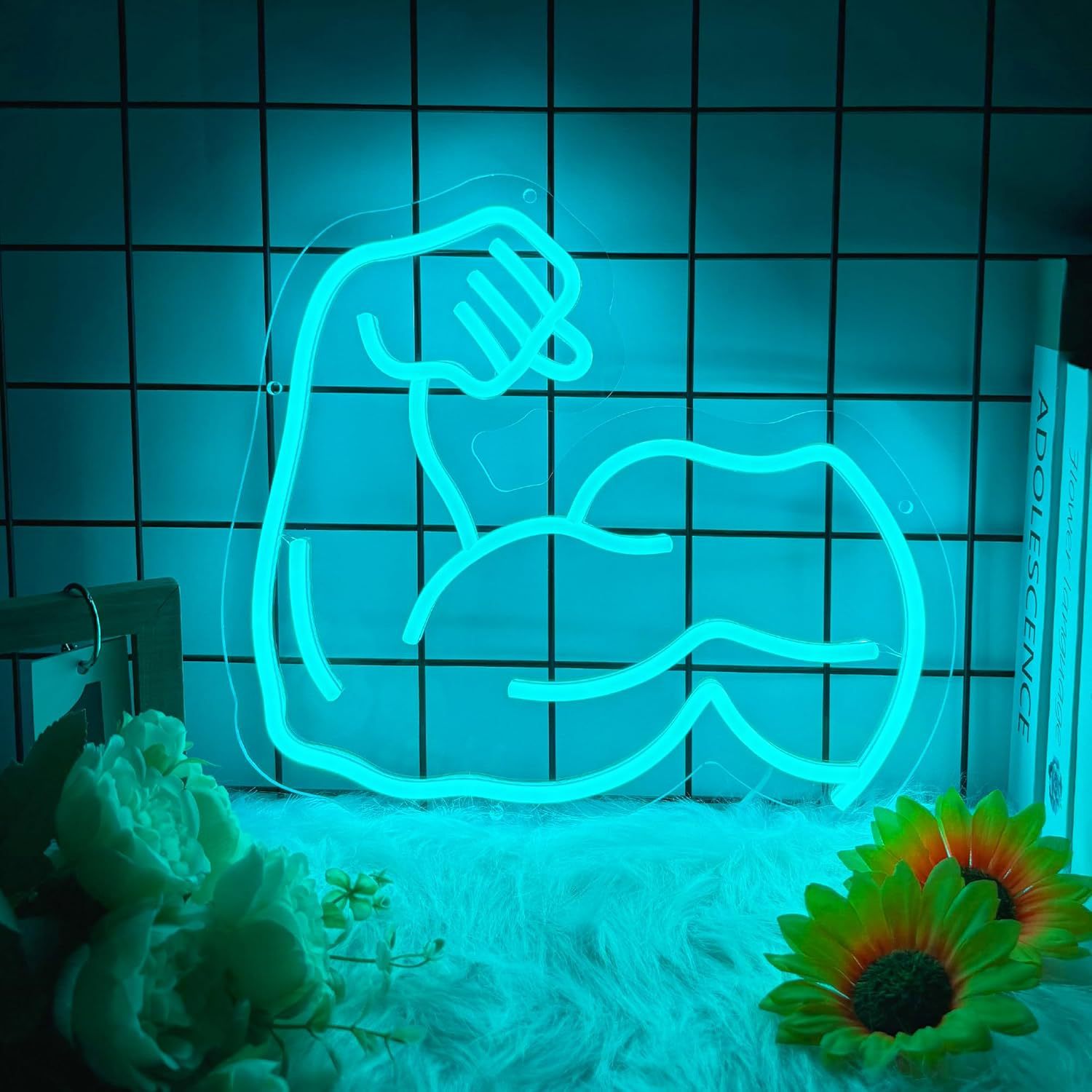 근육 팔 32.4x37.3cm