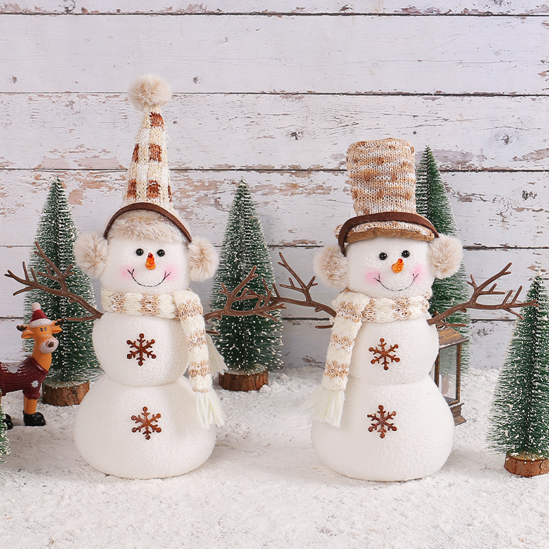 クロスボーダーのクリスマスの低い帽子の雪だるまの公仔の港の恋のアイデアのデスクトップの装飾はクリスマスのシーンを飾って卸売りを手配します。|undefined