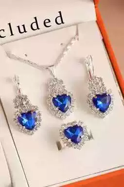 Сапфирово-синий (сердечко)
