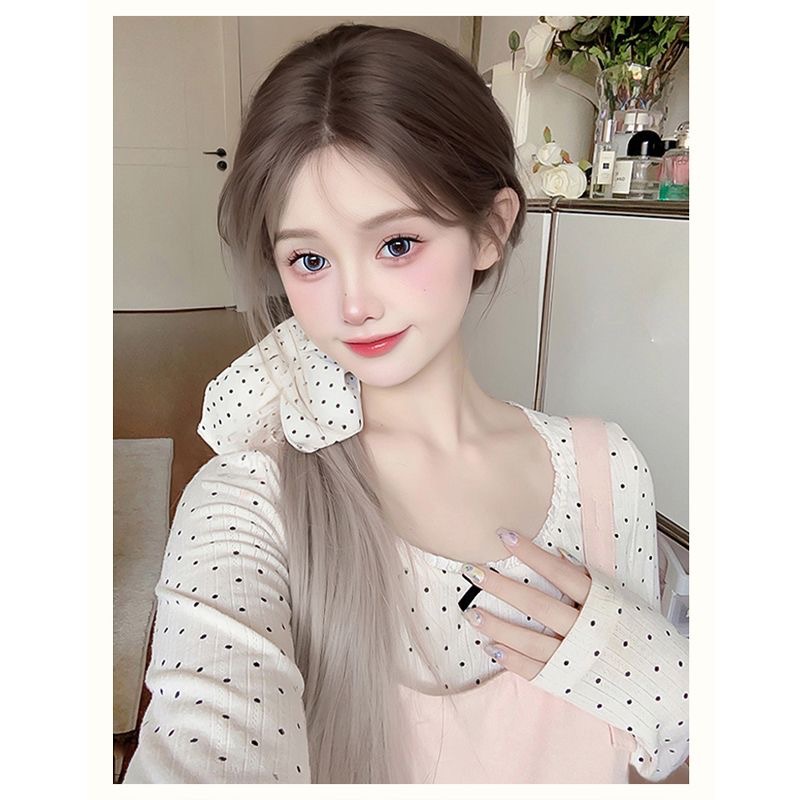 Perucă cu Dantelă Frontală Connie pentru Femei - Păr Lung și Drept cu Gradient Blond, Partă Centrală, Aspect Natural și Fără Cusur