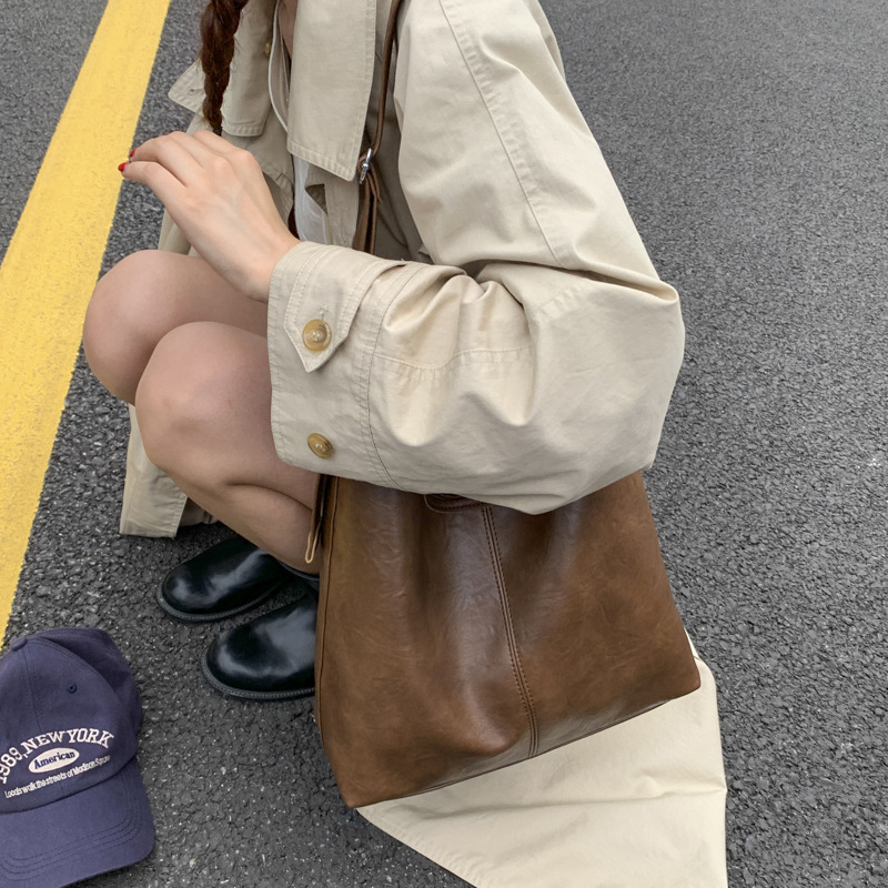 大容量包包女2025秋冬新款简约软皮单肩腋下包复古通勤斜挎子母包|undefined