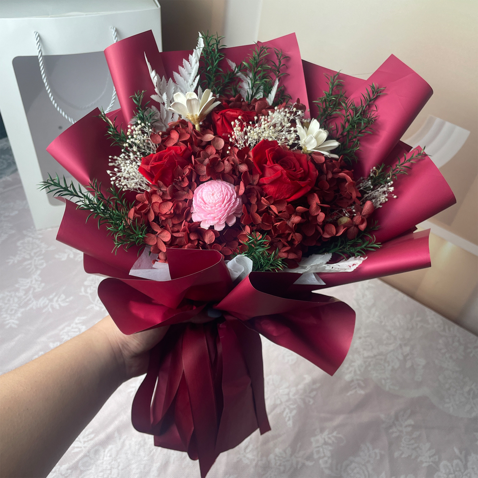 Amazon suministro transfronterizo eterno ramo de rosas productos terminados regalos de vacaciones para amigos regalos de flores ornamentación ramo