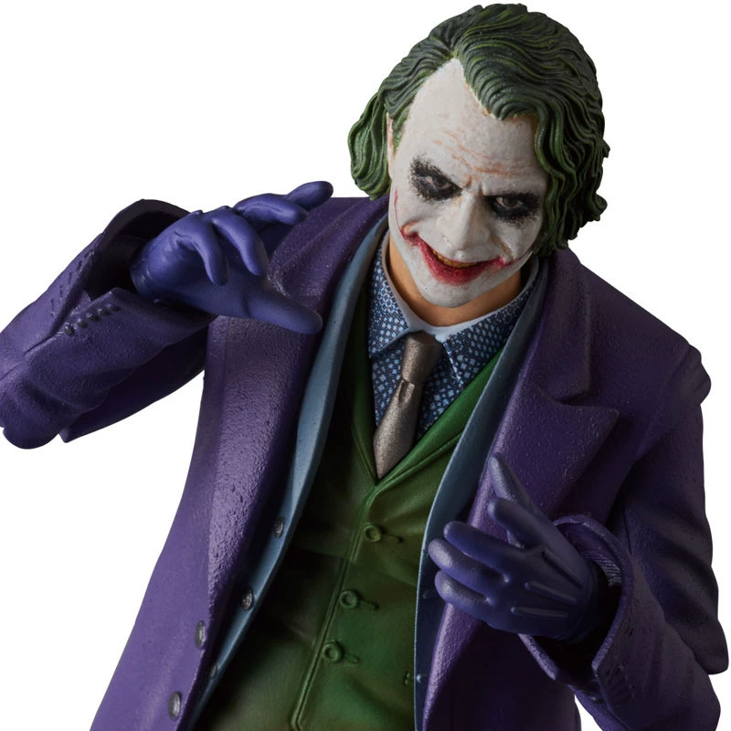 Супергеройская статуэтка Batman Dark Knight MAFEX 051 Мимика Клоуна Подвижная модель