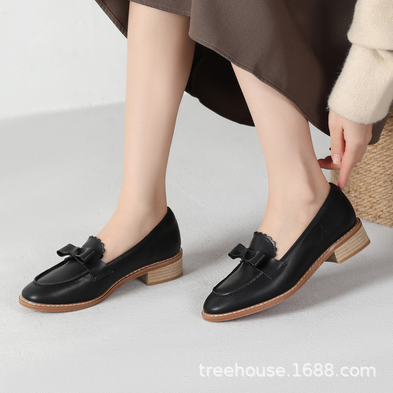 Japanese retro fashionable universal elegant black low loafers with…