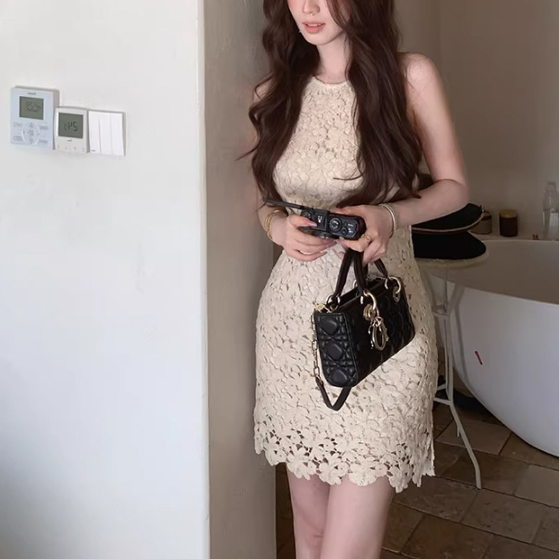 Elegant French-Style Gentle Dress for Women, Spring Dress with Hollow Lace, Sleeveless Inner Short Dress, New Model 2026