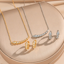 �W���羳�ʯ�������朶��h���bŮ���|С���OӋ�r�ж�����l