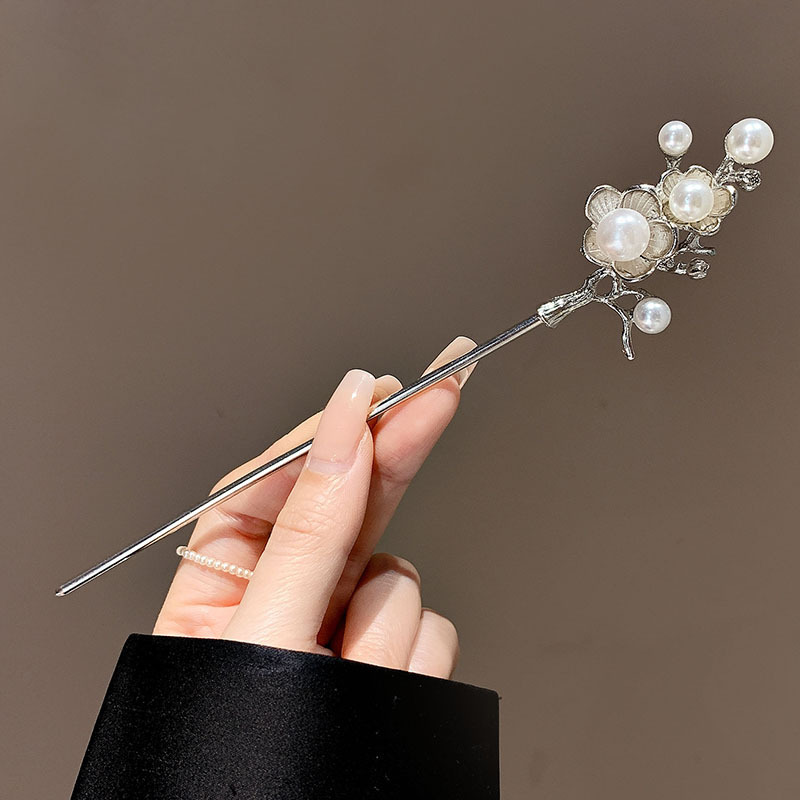 新しい中国風の合金の花のヘアピン、古代スタイルのヘアピン、ハイエンドの軽い高級タッセルヘアピン、ヘアアクセサリー卸売|undefined