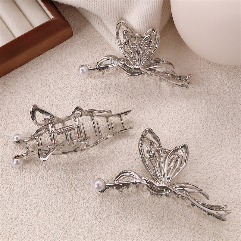 Nuevo clip de perlas de mariposa de metal, gran cantidad de cabello, horquilla de tiburón de alta calidad, accesorios para el cabello, tocado, horquilla, cabello femenino