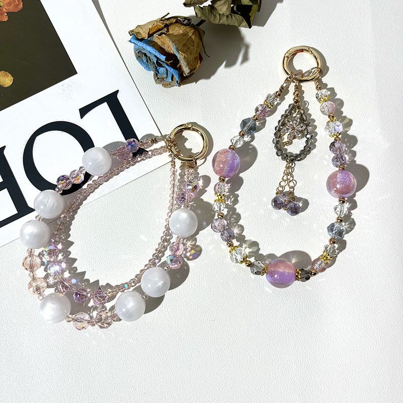 Pinkish-purple light-changing double-layer phone chain crystal pendant, short wrist-length, exquisite and high-end handmade beaded accessory