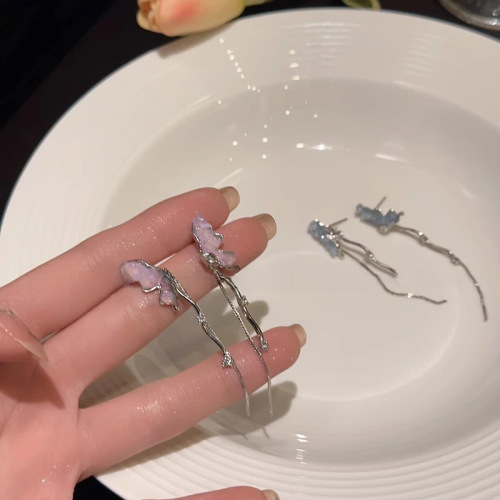 S925 Silver Needles Light Luxury Niche Pearls Ear Studs for Women, Versatile and Elegant Long Tassel Earrings, High-End Feeling Ear Accessories Wholesale