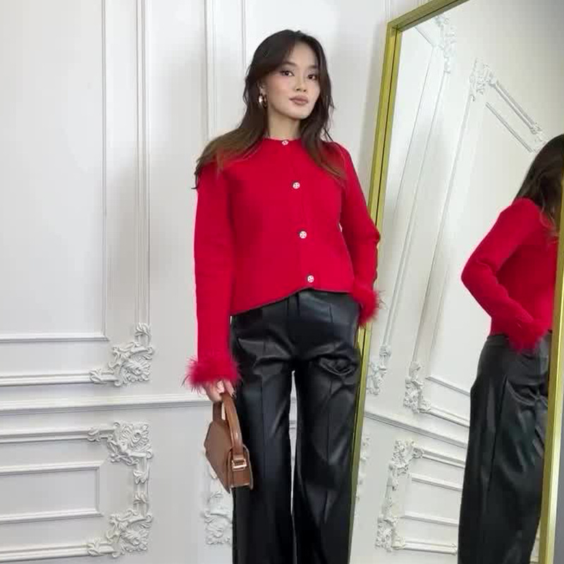 2024 otoño nuevo estilo europeo y americano Amazon transfronterizo explosión de ropa de mujer de color sólido cuello redondo corto delgado camisa de punto superior image 4