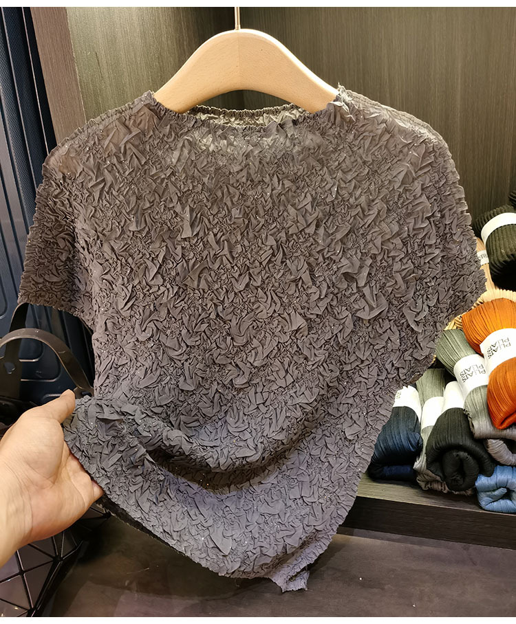 Áo thun ngắn tay nữ cổ tròn xếp li dập nổi kim cương, chất liệu cotton phối polyester, form suông thoải mái, phù hợp đi làm và dạo phố mùa hè — Màu hồng, Màu xanh lá, Màu mơ chi tiết 22