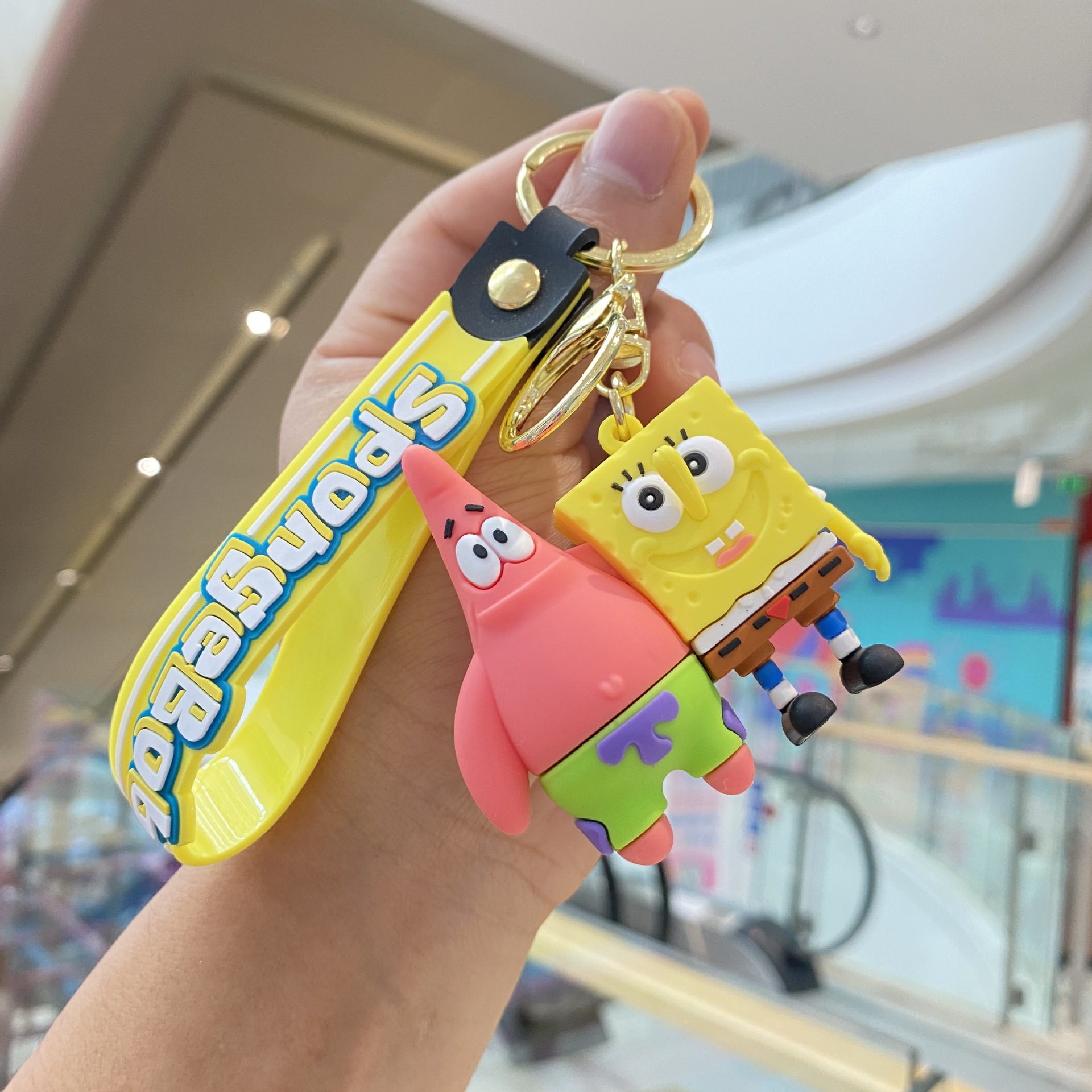 Esponja de dibujos animados bebé llavero lindo Paida estrella muñeca colgante par bolsa apertura temporada coche pequeño regalo