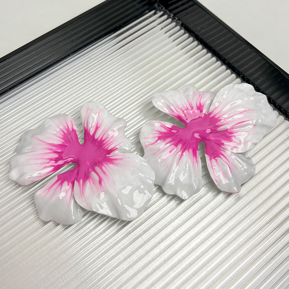 Women's Gender 1 Pair Vacation Flower Enamel Iron Ear Studs