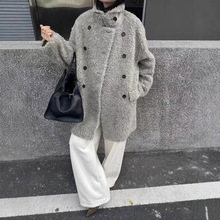 2025冬新款真毛全羊毛皮草女双排扣翻领中长款麂皮绒皮毛一体大衣