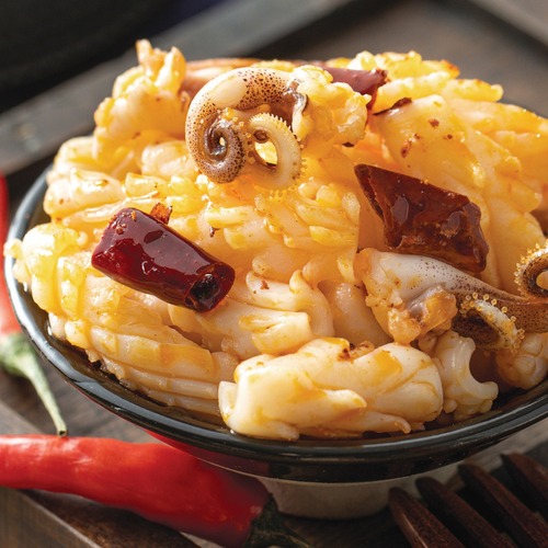 Zhiwei Ke 75g Lock Juice Spicy Squid, Fresh and Chewy, Perfect for Gatherings and Drinking, Ready to Eat, Craving Busters, Office Snacks