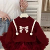 Single navy collar sweater