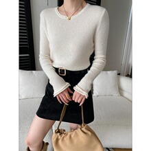 司南 云感糯叽叽 兔毛羊毛混纺温柔风钉珠圆领针织衫毛衣 SN8494