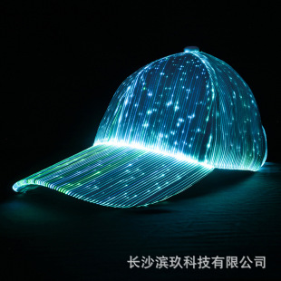 ����ڰװl����w��H������ñ�f�}���ݳ�¶����ҹ��LED�l��ñ