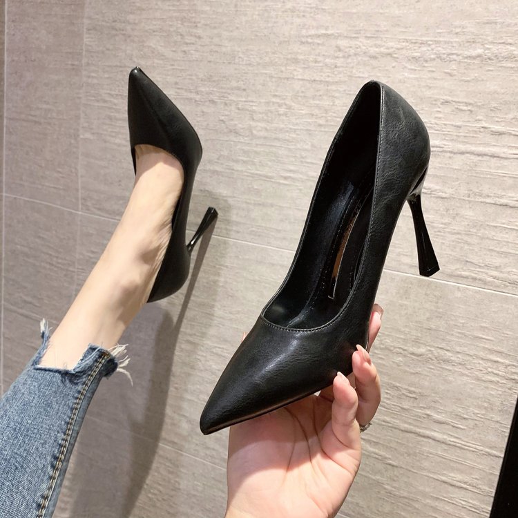 Black 9cm
