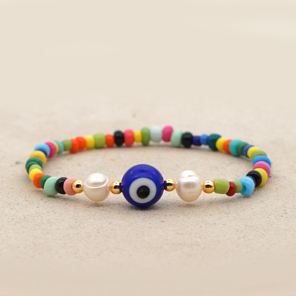 Bohemia Style Pearl Color Demon Eye Bracelets Wholesale display picture 6