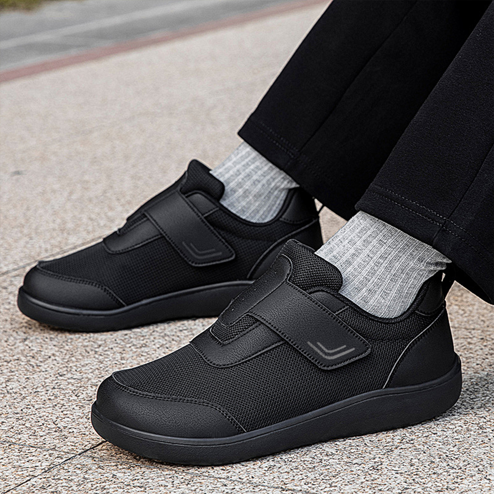 Zapatos para hombres de otoño ligeros con suela suave y cómodos para padres, zapatos deportivos casuales de pies anchos transfronterizos para hombres y mujeres.