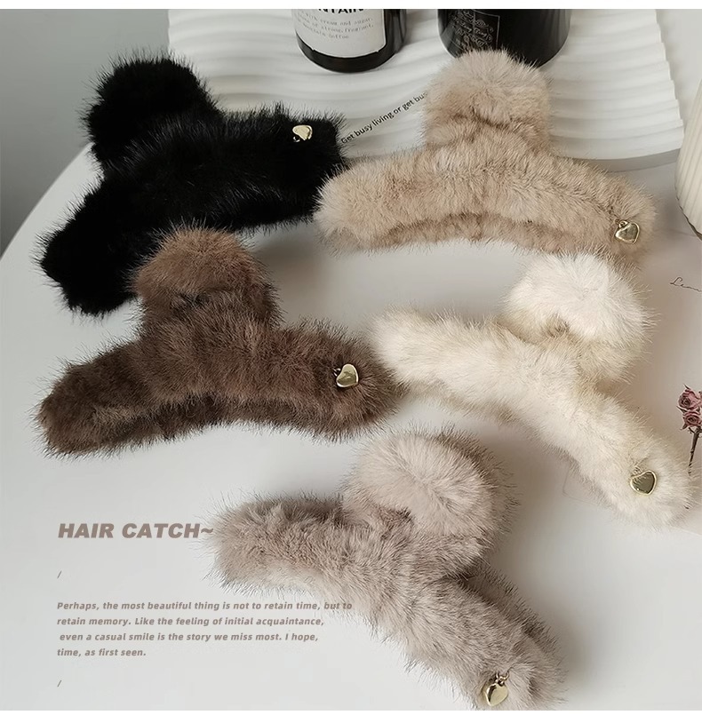 Hair clip Premium plush clip Oversized style back of head shark clip_voghion.com