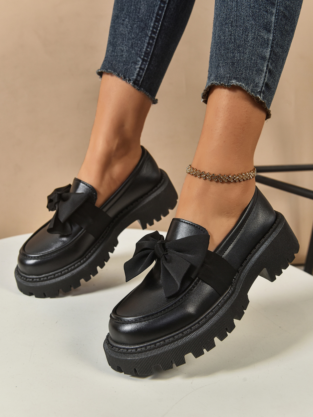 Women's Plus Size Bow Tie Platform Loafers For Autumn Leather_voghion.com
