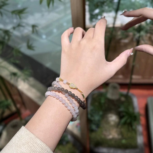 Jin Yutang Xinjiang Hotan Jade Yanzi 6mm sweater chain can also be made into four rings of bracelets with gentle and gradual color change