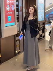 大码胖mm秋季套装女条纹吊带背心长袖开衫外套巨显瘦半身裙三件套